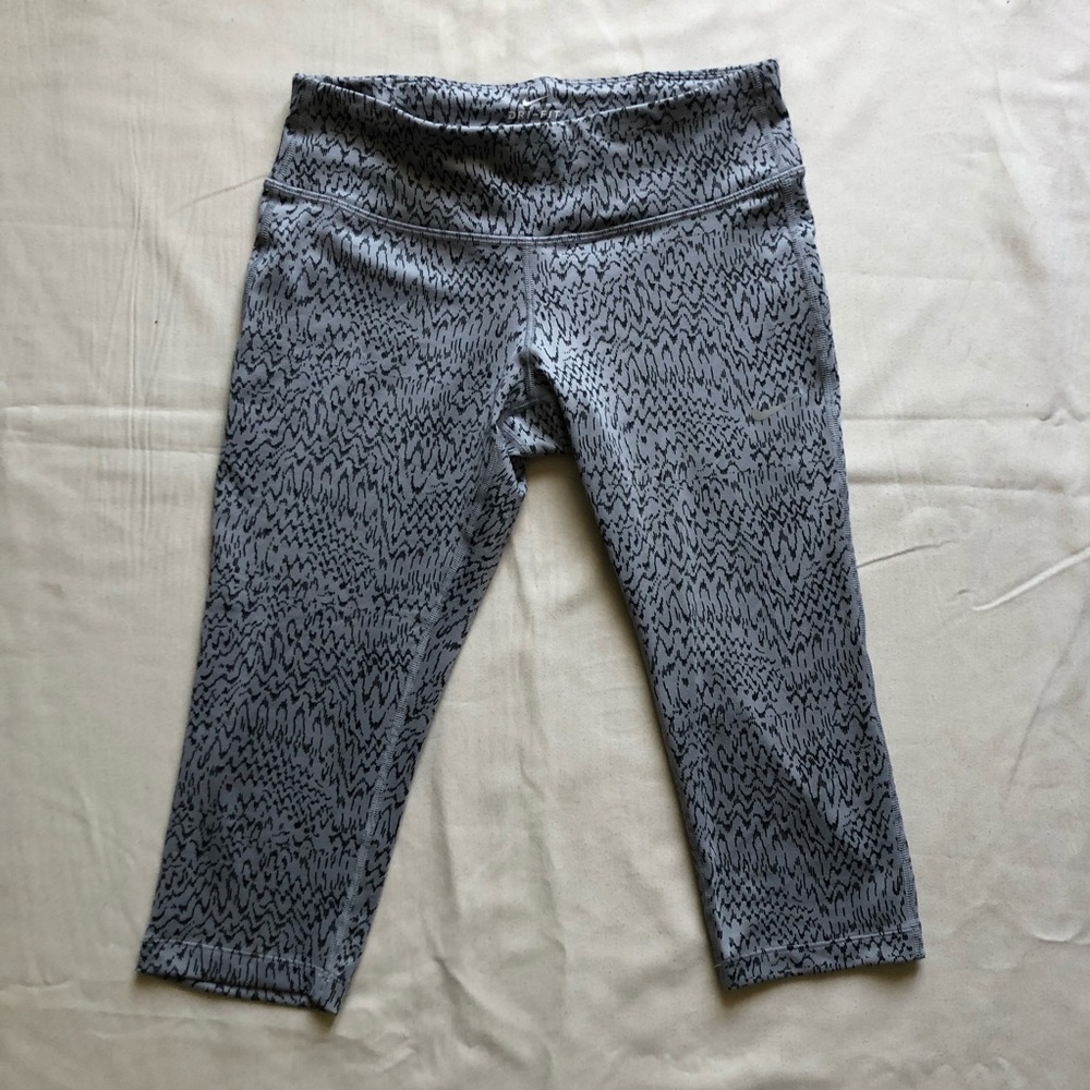 Nike Dri-Fit Cropped Legging